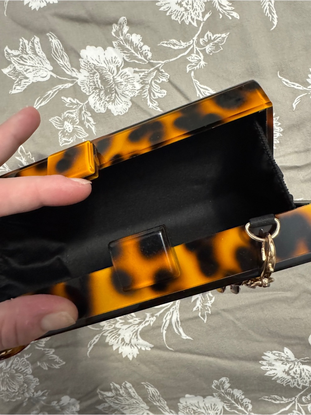 Target Tortoiseshell Acrylic Box Clutch in Amber and Black with Chain Handle - Picture 2 of 3